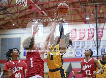 Thumbnail 1 in South Bend Riley vs Jeffersonville (Fishers Holiday Classic) photogallery.
