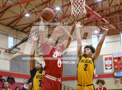 Thumbnail 1 in South Bend Riley vs Jeffersonville (Fishers Holiday Classic) photogallery.