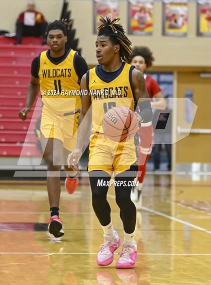 Thumbnail 1 in South Bend Riley vs Jeffersonville (Fishers Holiday Classic) photogallery.