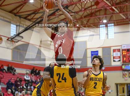 Thumbnail 3 in South Bend Riley vs Jeffersonville (Fishers Holiday Classic) photogallery.