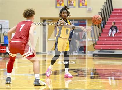 Thumbnail 1 in South Bend Riley vs Jeffersonville (Fishers Holiday Classic) photogallery.