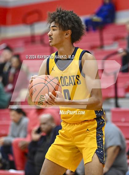 Thumbnail 3 in South Bend Riley vs Jeffersonville (Fishers Holiday Classic) photogallery.