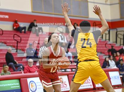Thumbnail 3 in South Bend Riley vs Jeffersonville (Fishers Holiday Classic) photogallery.