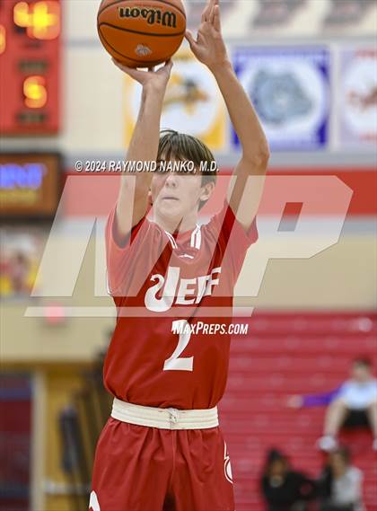 Thumbnail 3 in South Bend Riley vs Jeffersonville (Fishers Holiday Classic) photogallery.