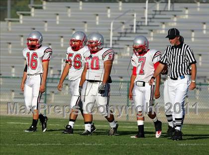 Thumbnail 1 in JV: Lincoln @ Tracy photogallery.