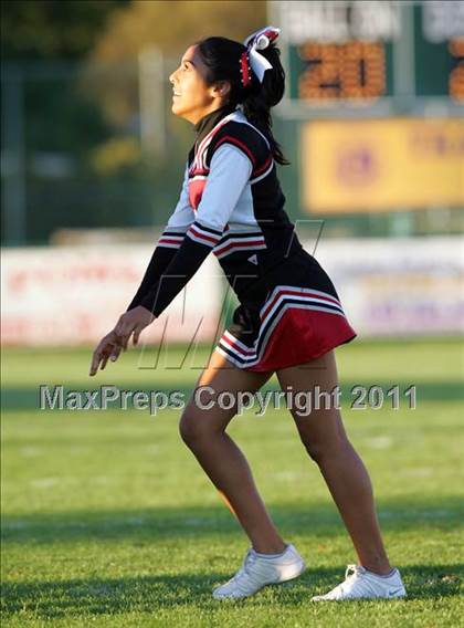 Thumbnail 2 in JV: Lincoln @ Tracy photogallery.