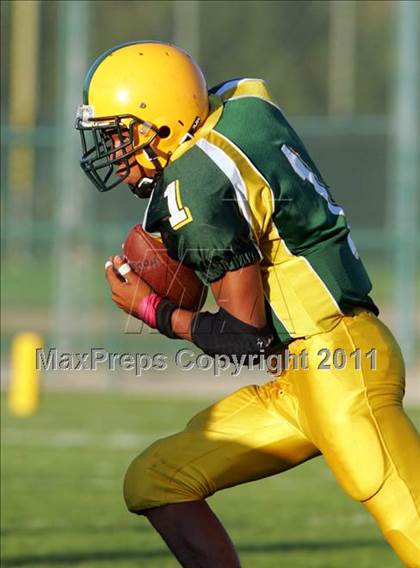 Thumbnail 3 in JV: Lincoln @ Tracy photogallery.