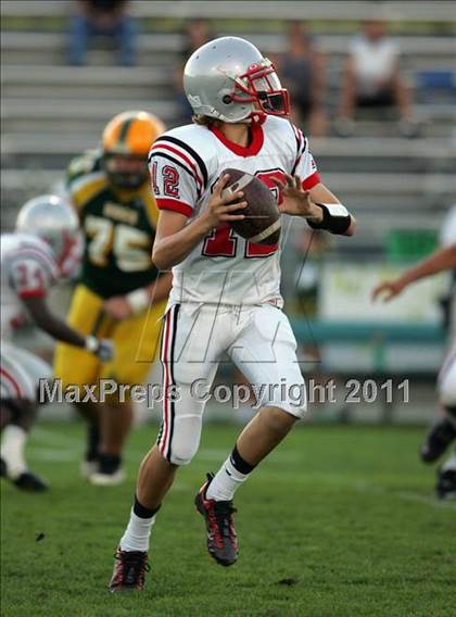 Thumbnail 1 in JV: Lincoln @ Tracy photogallery.