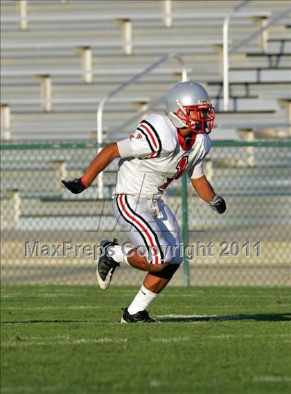 Thumbnail 2 in JV: Lincoln @ Tracy photogallery.