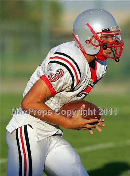 Thumbnail 1 in JV: Lincoln @ Tracy photogallery.