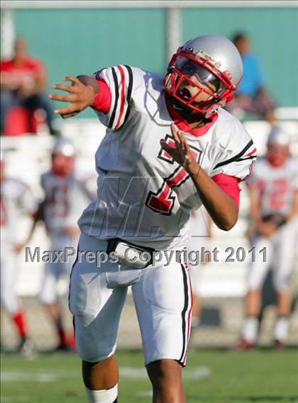 Thumbnail 1 in JV: Lincoln @ Tracy photogallery.