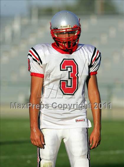 Thumbnail 3 in JV: Lincoln @ Tracy photogallery.