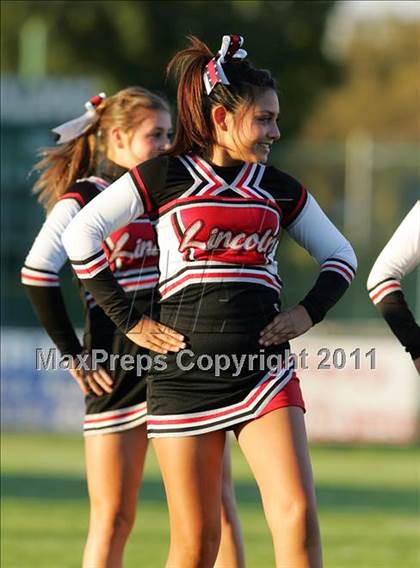 Thumbnail 2 in JV: Lincoln @ Tracy photogallery.