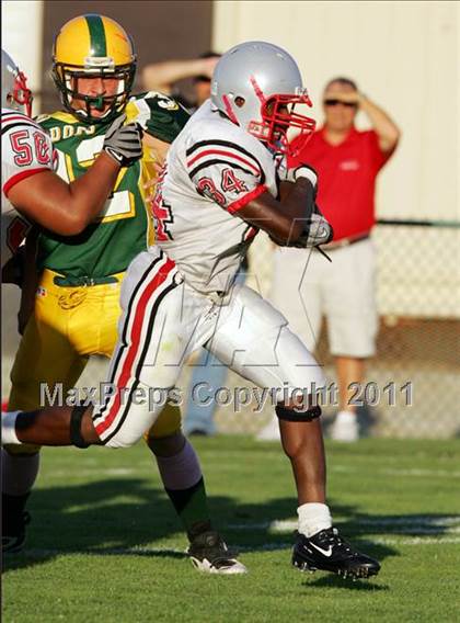 Thumbnail 1 in JV: Lincoln @ Tracy photogallery.