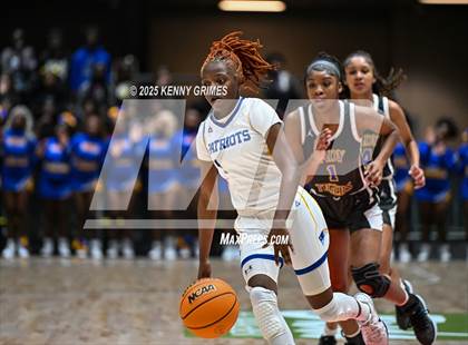 Thumbnail 1 in Wilcox County vs. Washington-Wilkes (GHSA A Division II Championship)  photogallery.