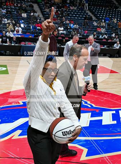 Thumbnail 1 in Wilcox County vs. Washington-Wilkes (GHSA A Division II Championship)  photogallery.