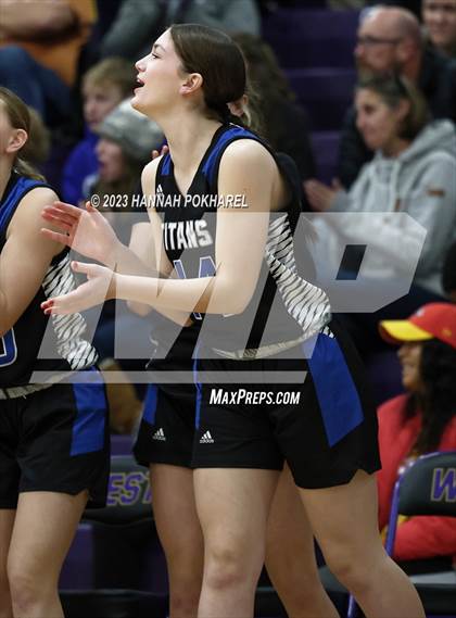 Thumbnail 2 in Marian vs. Papillion-LaVista South (Metro Tournament) photogallery.