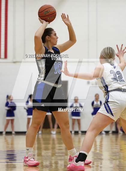 Thumbnail 2 in Marian vs. Papillion-LaVista South (Metro Tournament) photogallery.
