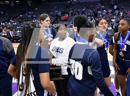 Thumbnail 2 in Los Osos vs. Colfax (CIF State D3 Final) photogallery.
