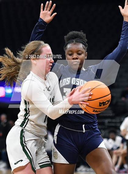 Thumbnail 1 in Los Osos vs. Colfax (CIF State D3 Final) photogallery.