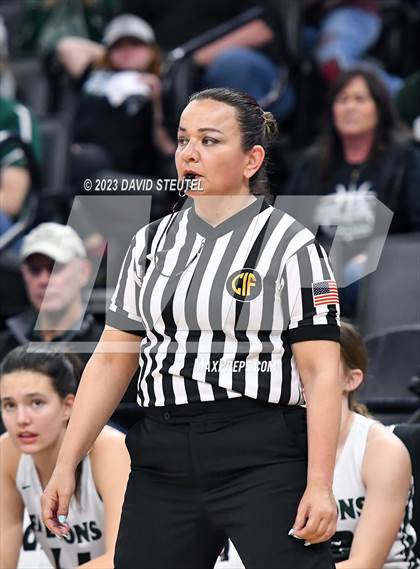 Thumbnail 2 in Los Osos vs. Colfax (CIF State D3 Final) photogallery.