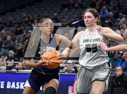 Thumbnail 2 in Los Osos vs. Colfax (CIF State D3 Final) photogallery.