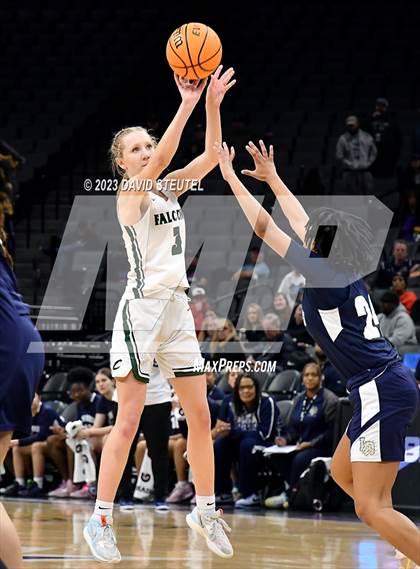 Thumbnail 2 in Los Osos vs. Colfax (CIF State D3 Final) photogallery.