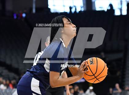 Thumbnail 2 in Los Osos vs. Colfax (CIF State D3 Final) photogallery.