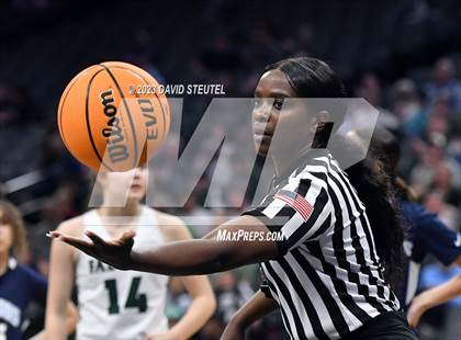 Thumbnail 3 in Los Osos vs. Colfax (CIF State D3 Final) photogallery.