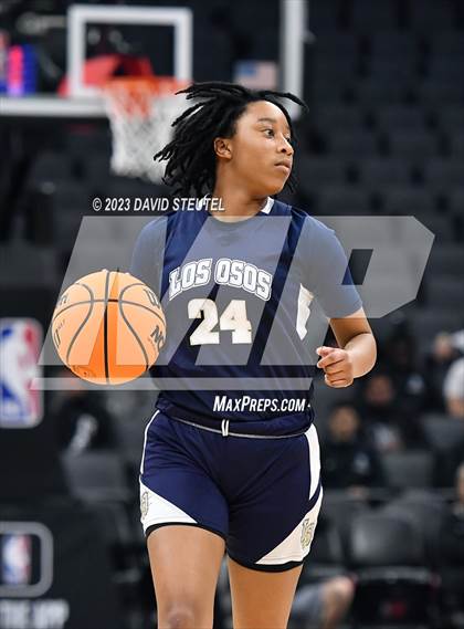 Thumbnail 2 in Los Osos vs. Colfax (CIF State D3 Final) photogallery.