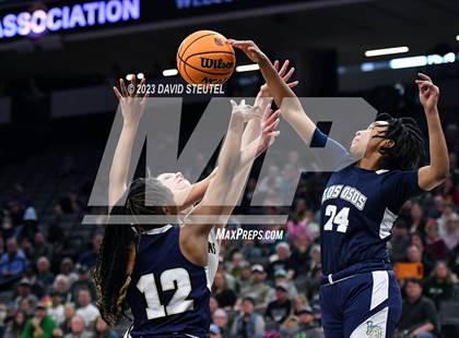Thumbnail 2 in Los Osos vs. Colfax (CIF State D3 Final) photogallery.
