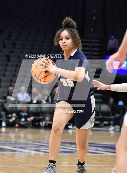 Thumbnail 2 in Los Osos vs. Colfax (CIF State D3 Final) photogallery.