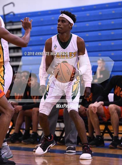 Thumbnail 1 in Central Florida Christian Academy vs. West Orange (Cancer Awareness Classic) photogallery.