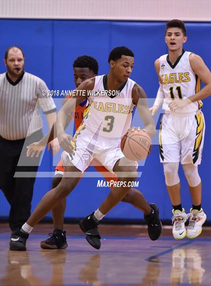 Thumbnail 3 in Central Florida Christian Academy vs. West Orange (Cancer Awareness Classic) photogallery.