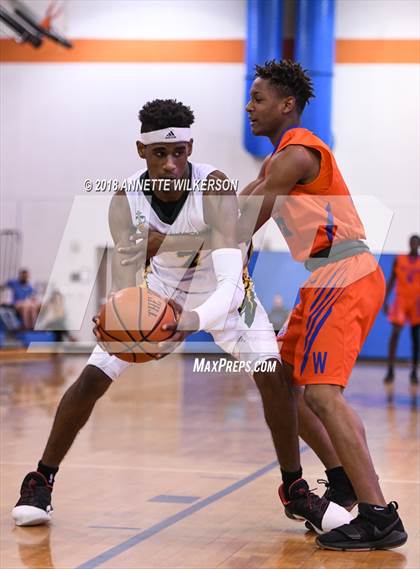 Thumbnail 1 in Central Florida Christian Academy vs. West Orange (Cancer Awareness Classic) photogallery.