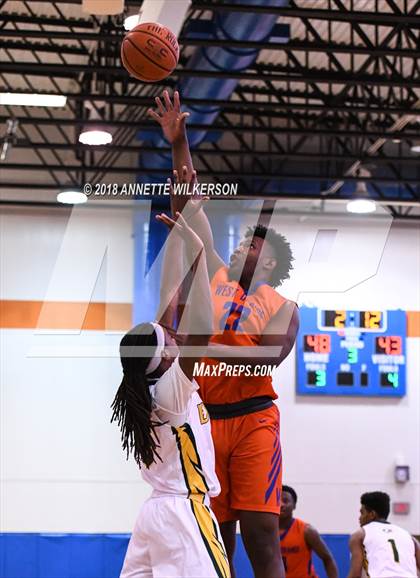 Thumbnail 1 in Central Florida Christian Academy vs. West Orange (Cancer Awareness Classic) photogallery.