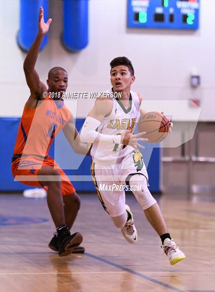 Thumbnail 3 in Central Florida Christian Academy vs. West Orange (Cancer Awareness Classic) photogallery.