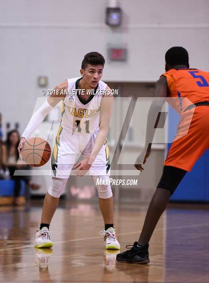 Thumbnail 3 in Central Florida Christian Academy vs. West Orange (Cancer Awareness Classic) photogallery.