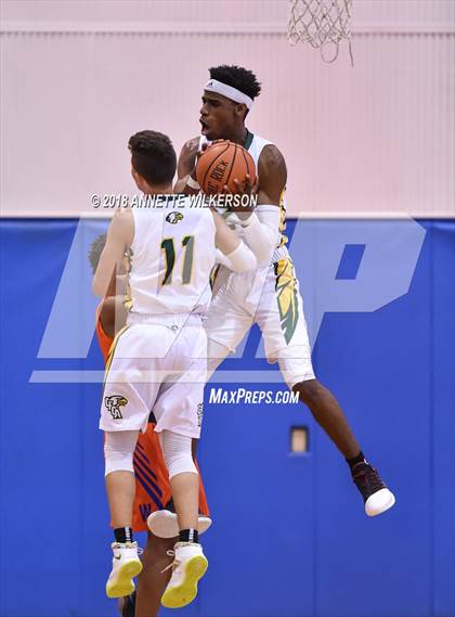 Thumbnail 1 in Central Florida Christian Academy vs. West Orange (Cancer Awareness Classic) photogallery.