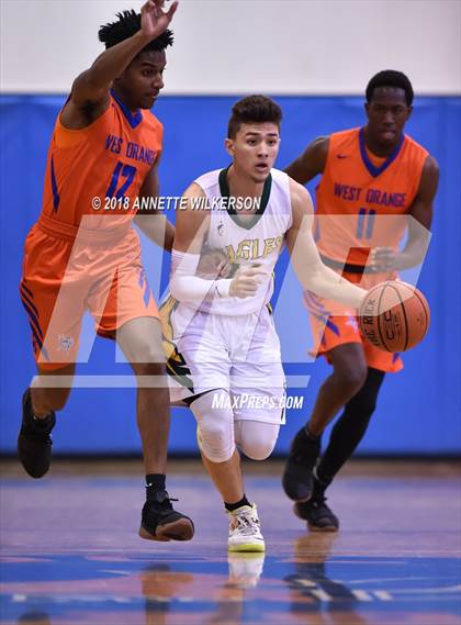 Thumbnail 1 in Central Florida Christian Academy vs. West Orange (Cancer Awareness Classic) photogallery.