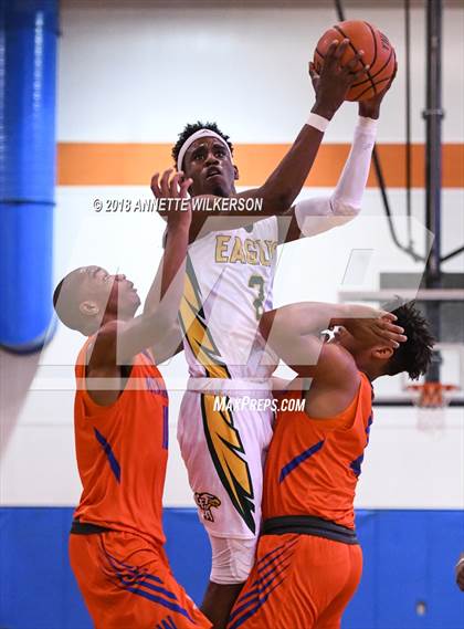 Thumbnail 2 in Central Florida Christian Academy vs. West Orange (Cancer Awareness Classic) photogallery.