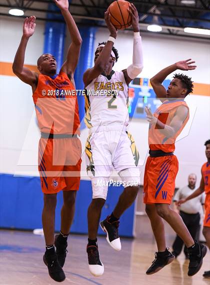 Thumbnail 1 in Central Florida Christian Academy vs. West Orange (Cancer Awareness Classic) photogallery.