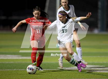 Thumbnail 2 in Carondelet vs. San Ramon Valley (CIF NCS D1 Final) photogallery.