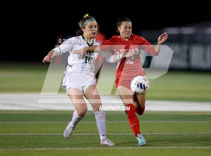 Thumbnail 2 in Carondelet vs. San Ramon Valley (CIF NCS D1 Final) photogallery.