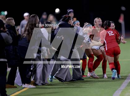 Thumbnail 2 in Carondelet vs. San Ramon Valley (CIF NCS D1 Final) photogallery.
