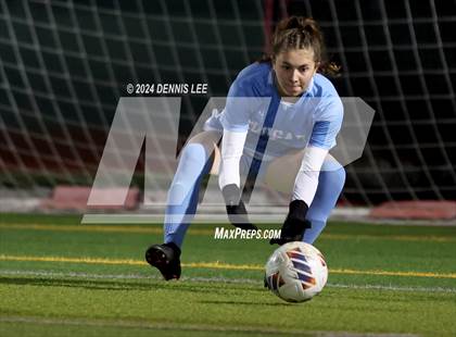 Thumbnail 1 in Carondelet vs. San Ramon Valley (CIF NCS D1 Final) photogallery.