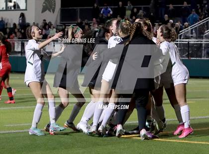 Thumbnail 1 in Carondelet vs. San Ramon Valley (CIF NCS D1 Final) photogallery.