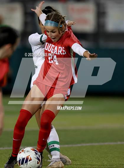 Thumbnail 3 in Carondelet vs. San Ramon Valley (CIF NCS D1 Final) photogallery.