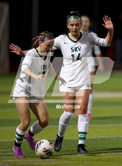 Thumbnail 2 in Carondelet vs. San Ramon Valley (CIF NCS D1 Final) photogallery.