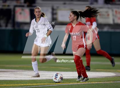 Thumbnail 1 in Carondelet vs. San Ramon Valley (CIF NCS D1 Final) photogallery.